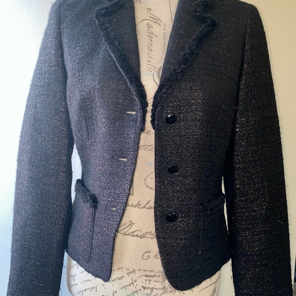 Vintage skirt suit by Noviello-bloom. - Picture 5 of 7